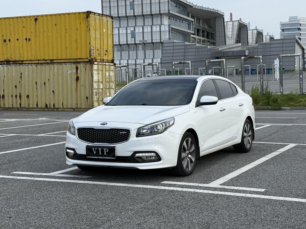 Kia Kia K4