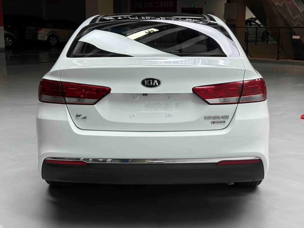 Kia Kia K4