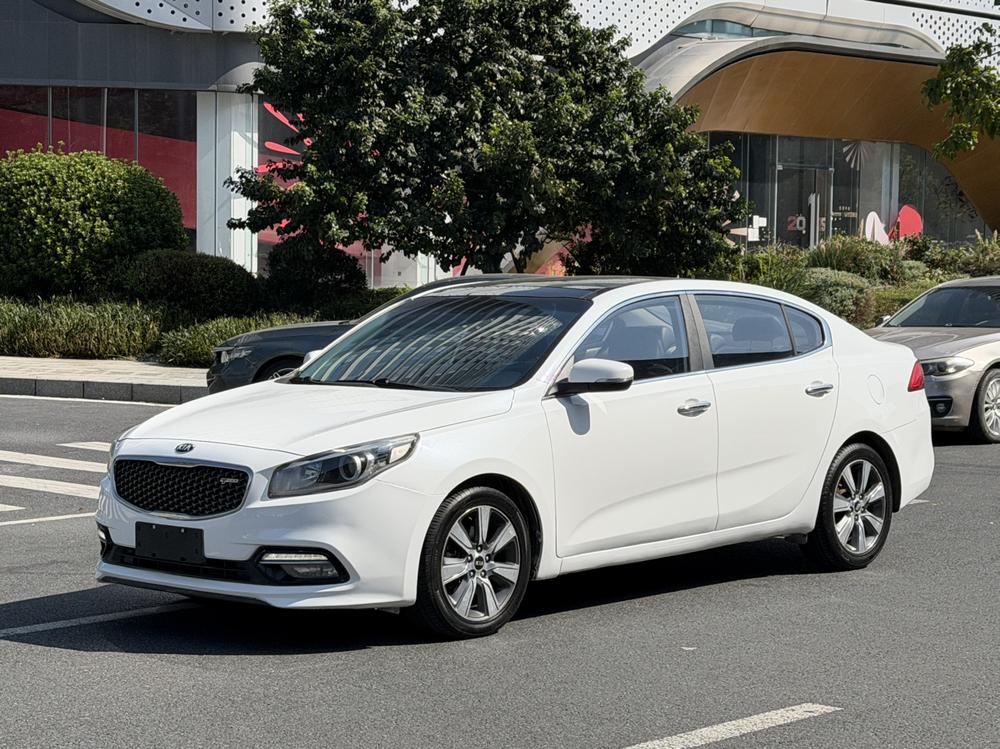 Kia Kia K4