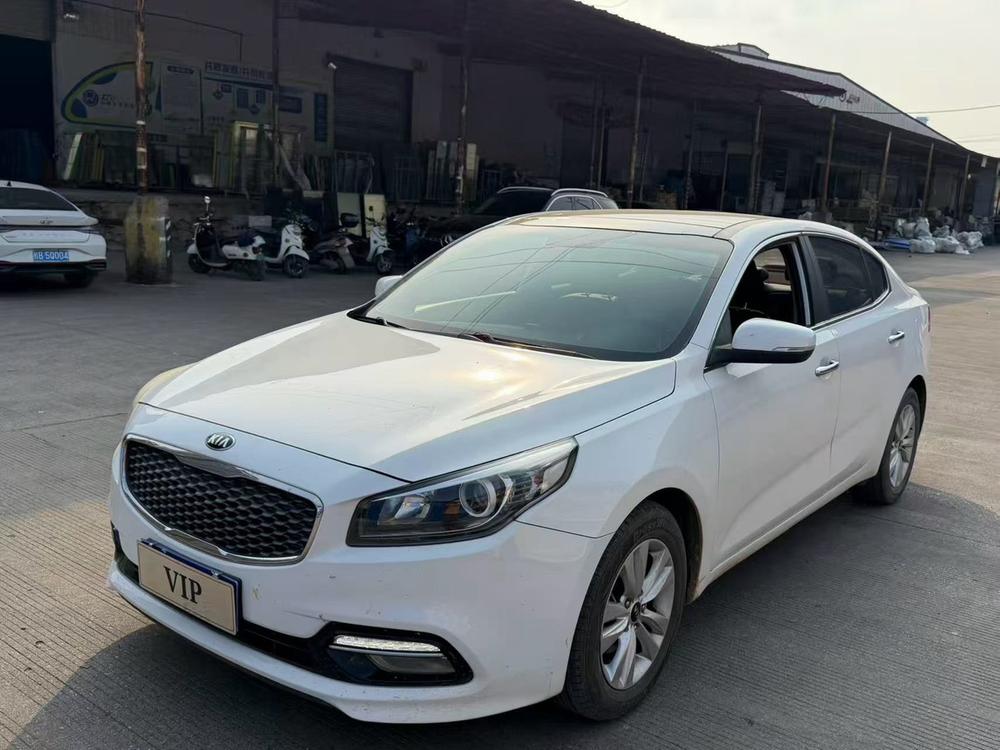 Kia Kia K4