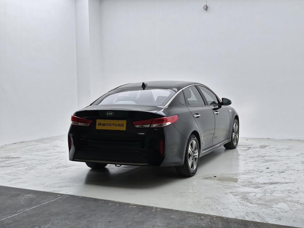 Kia Kia K5 PHEV