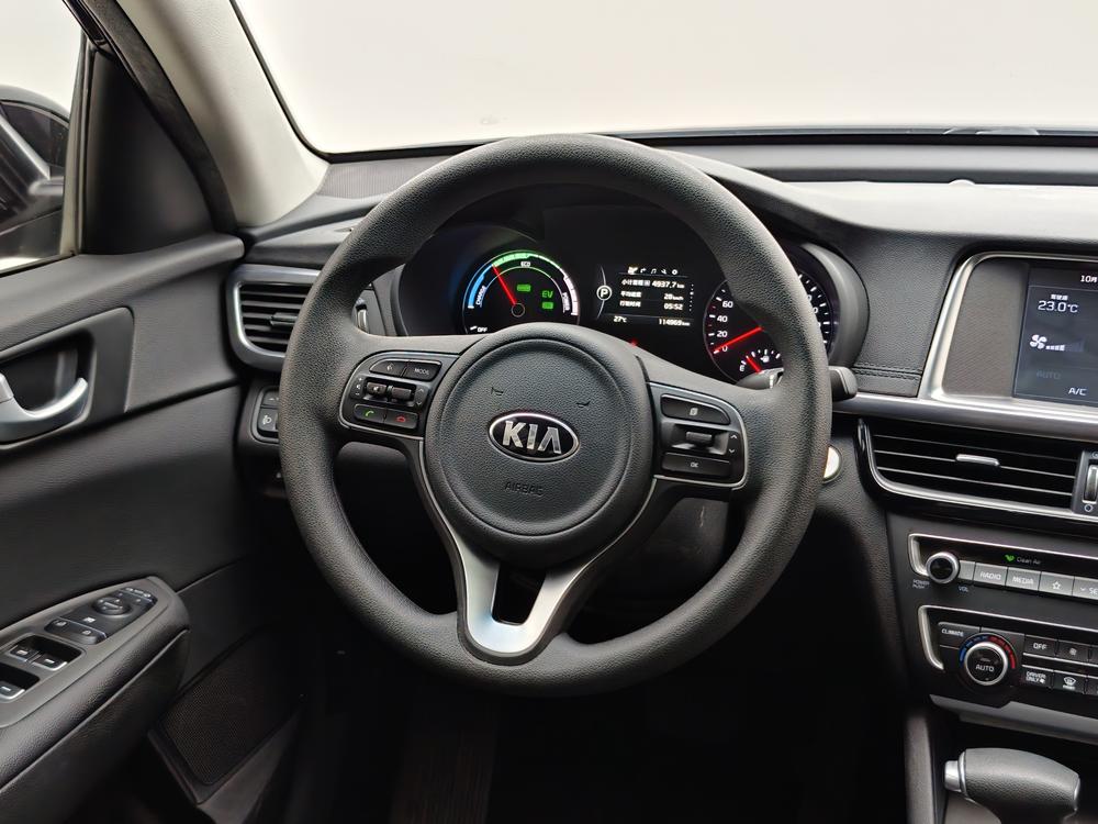 Kia Kia K5 PHEV