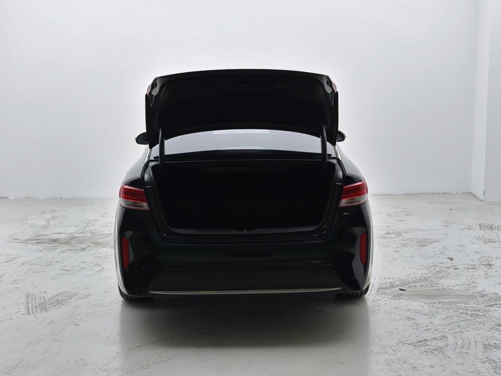 Kia Kia K5 PHEV