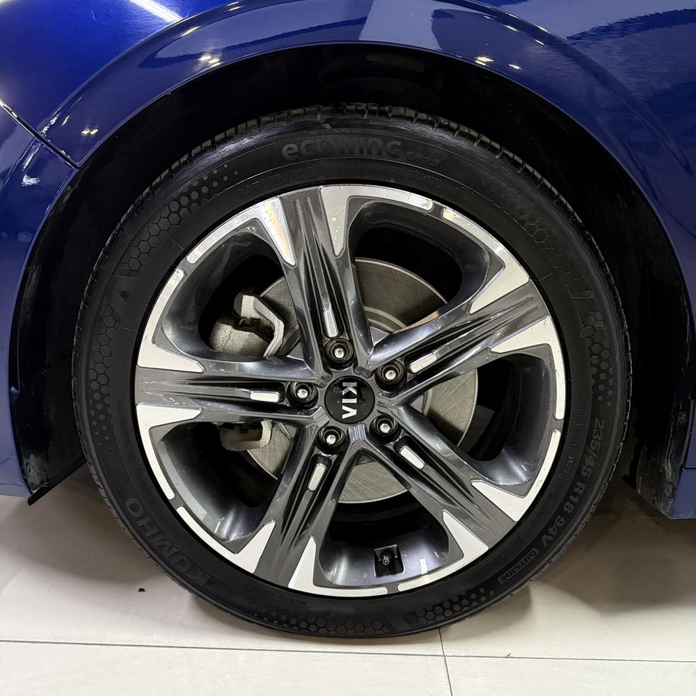 Kia Kia K5