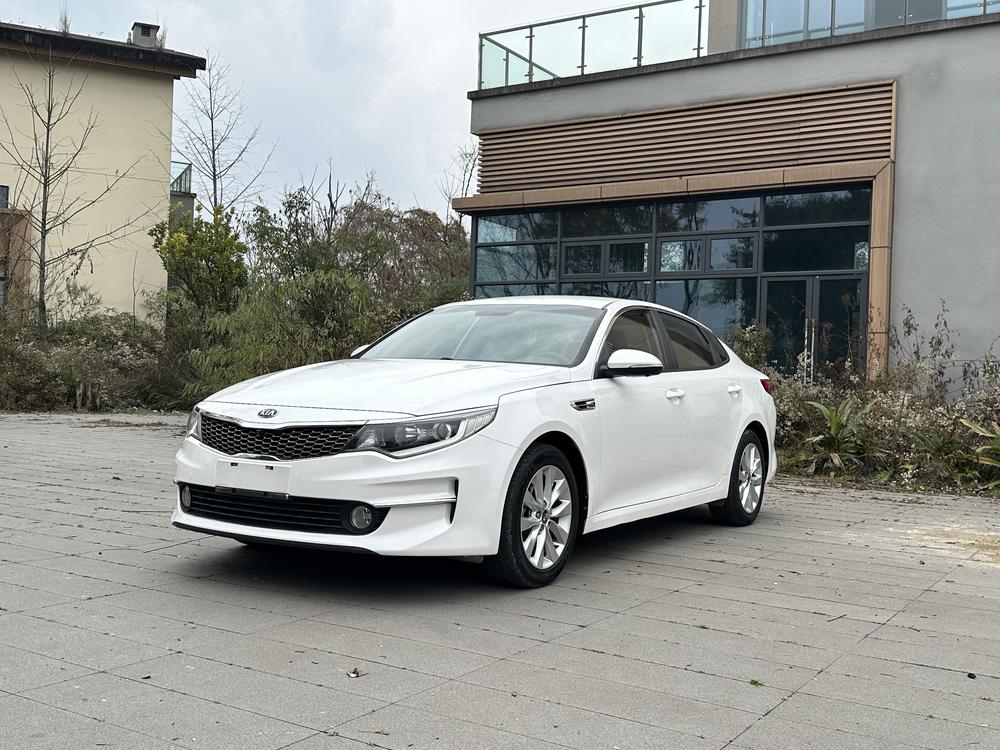 Kia Kia K5