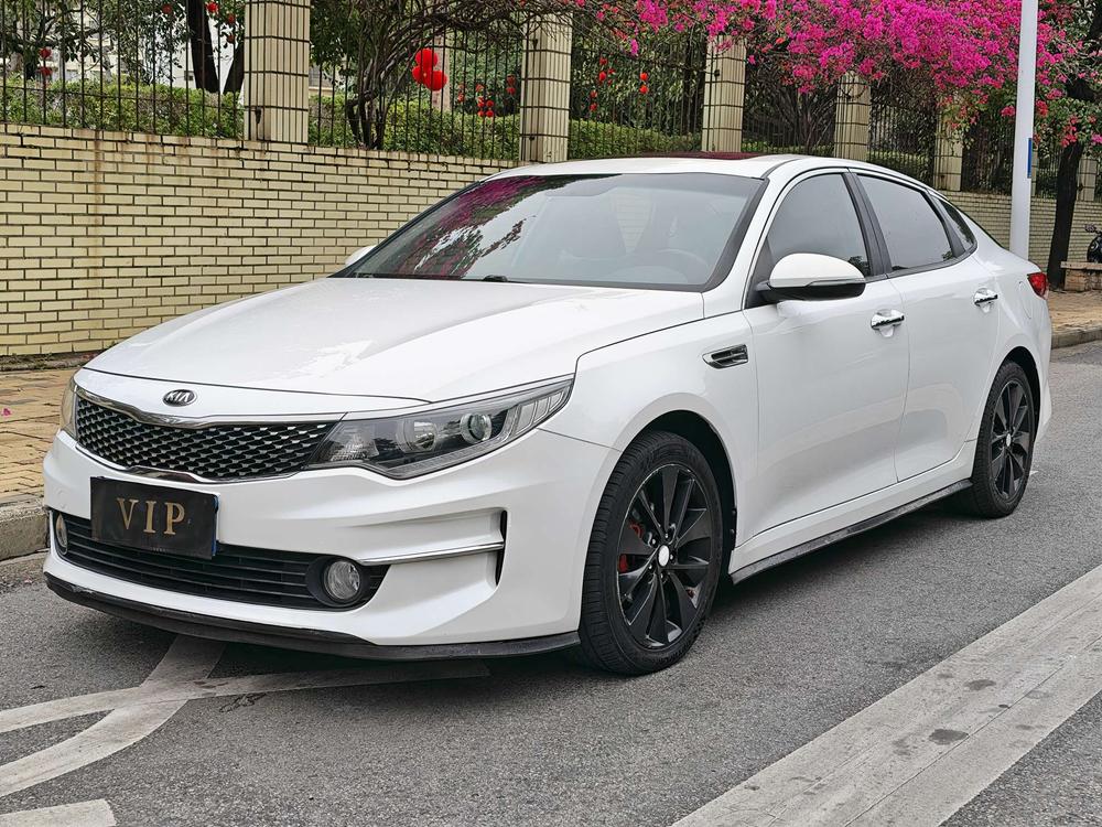 Kia Kia K5