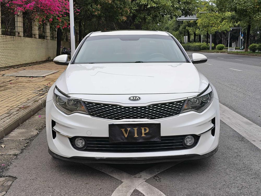 Kia Kia K5