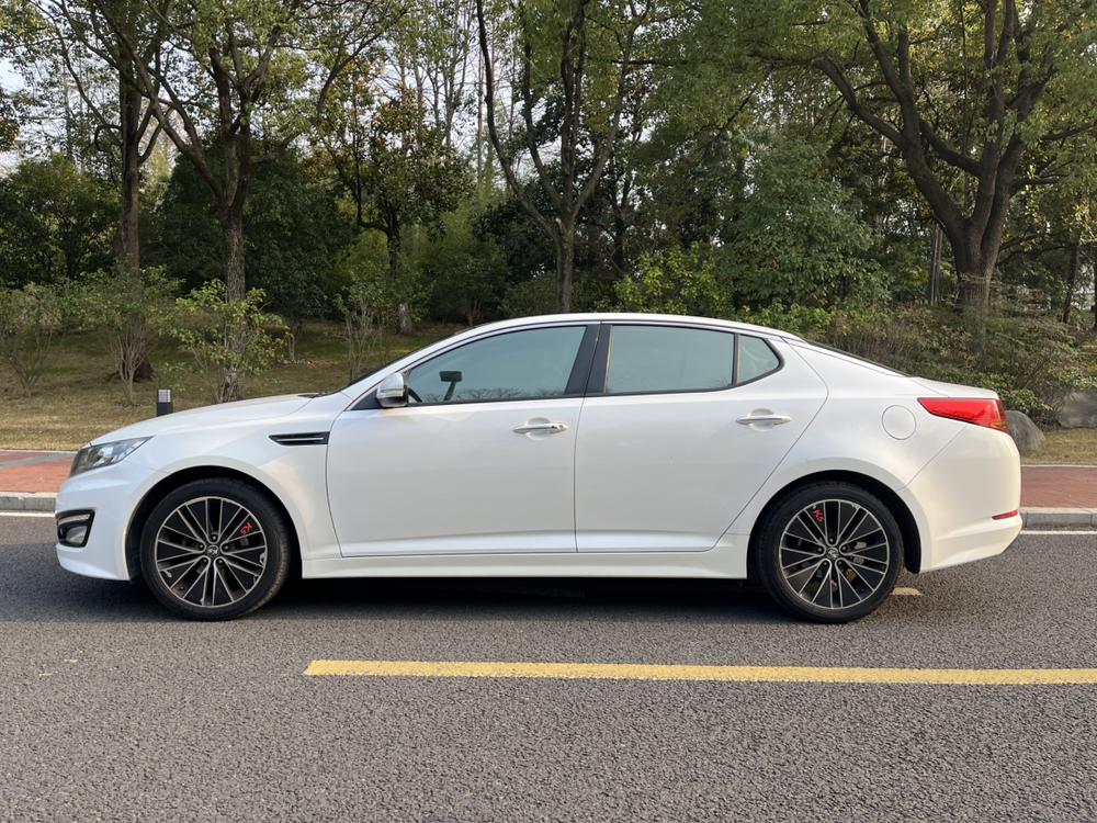 Kia Kia K5