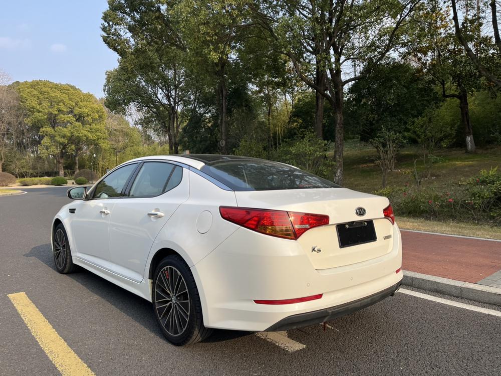 Kia Kia K5