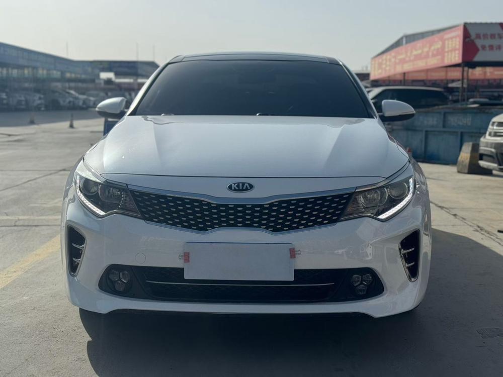 Kia Kia K5