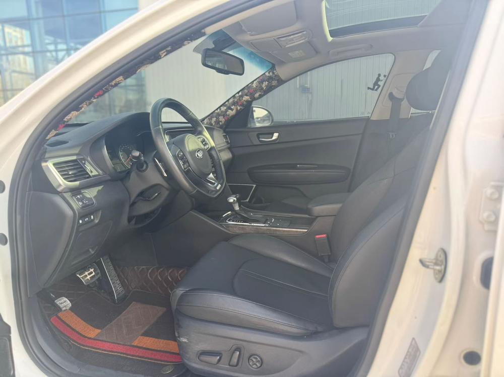Kia Kia K5
