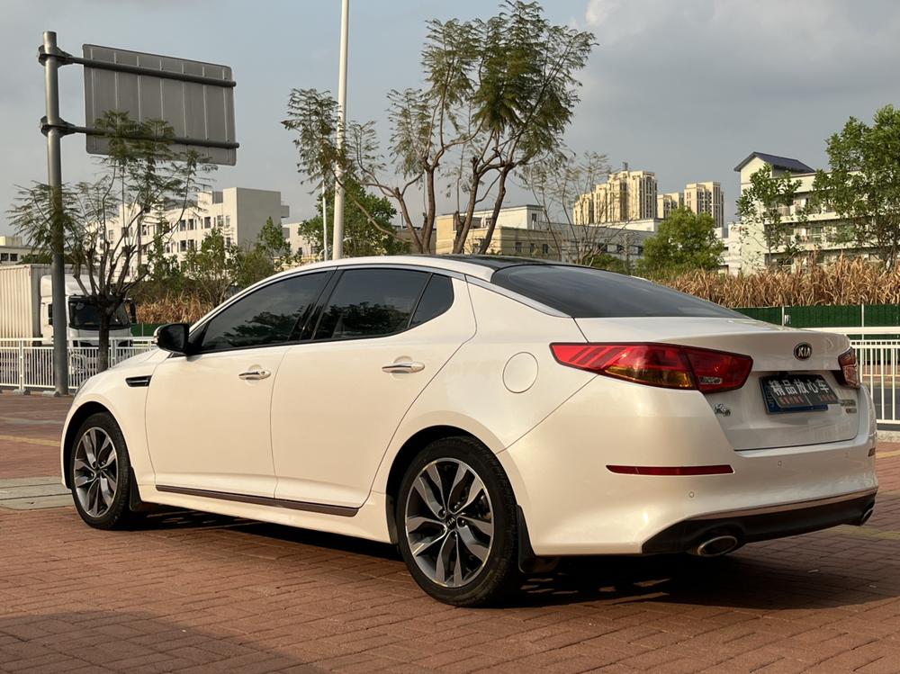 Kia Kia K5