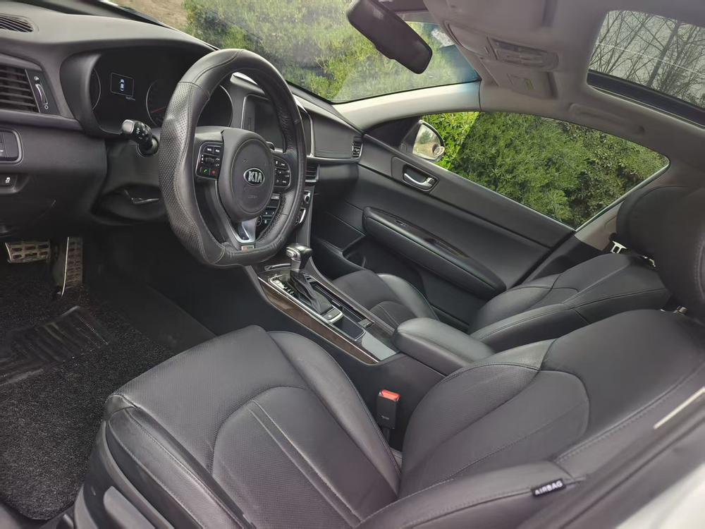 Kia Kia K5
