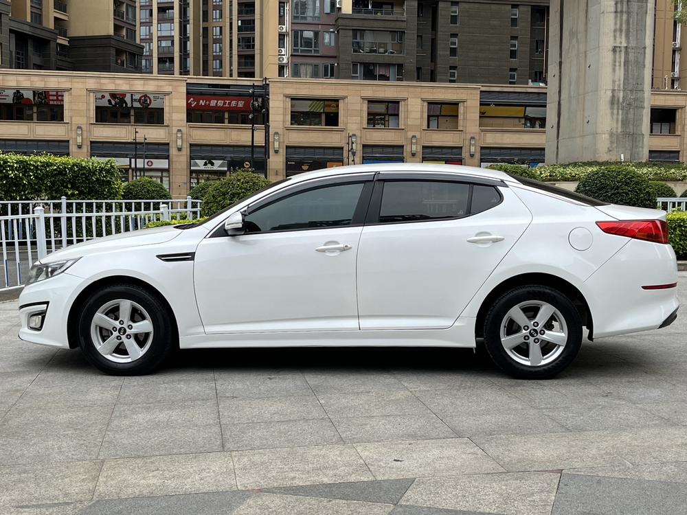 Kia Kia K5