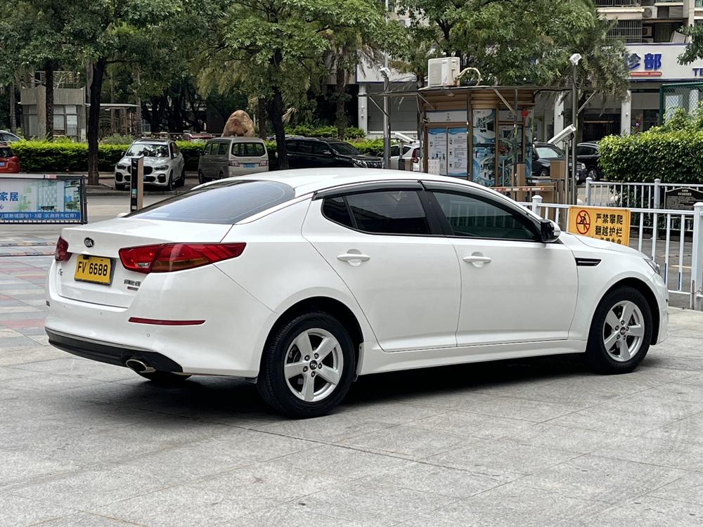 Kia Kia K5