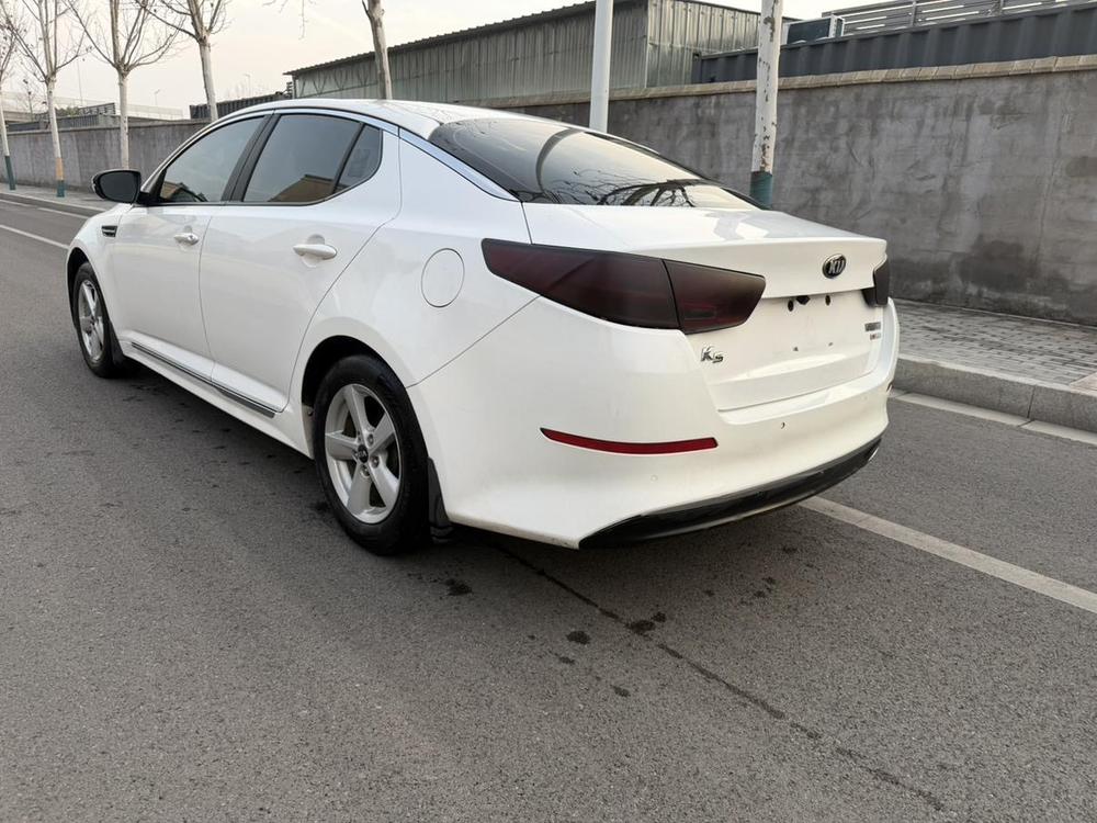 Kia Kia K5