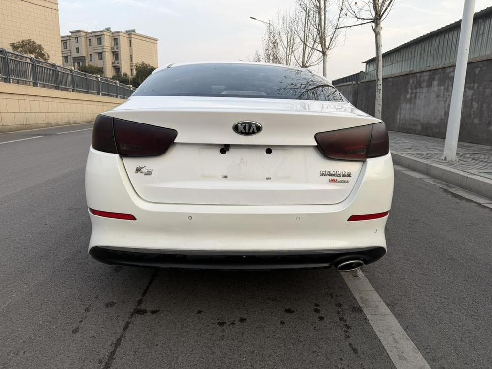 Kia Kia K5