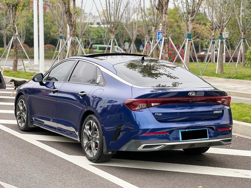 Kia Kia K5