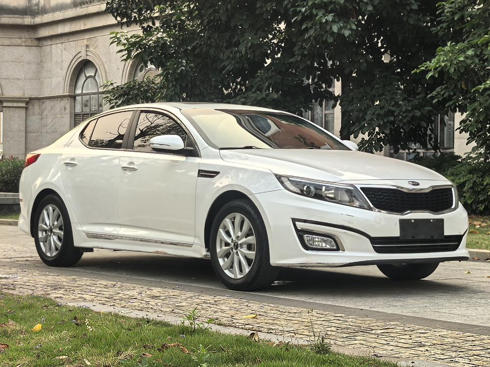 Kia Kia K5