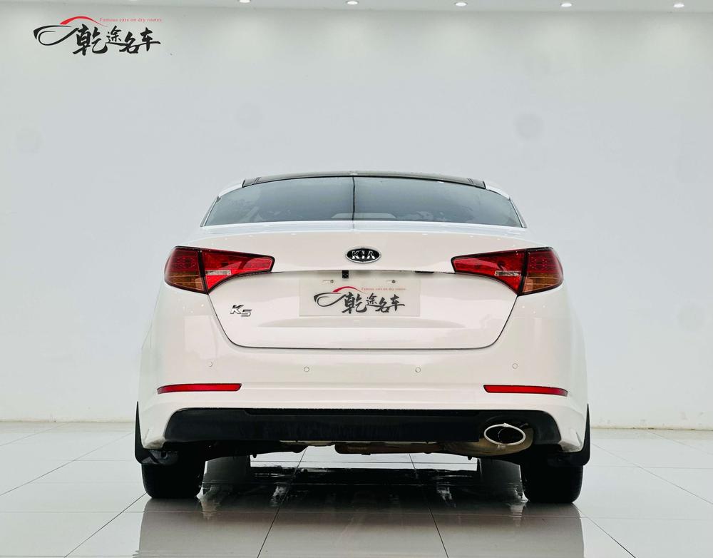 Kia Kia K5