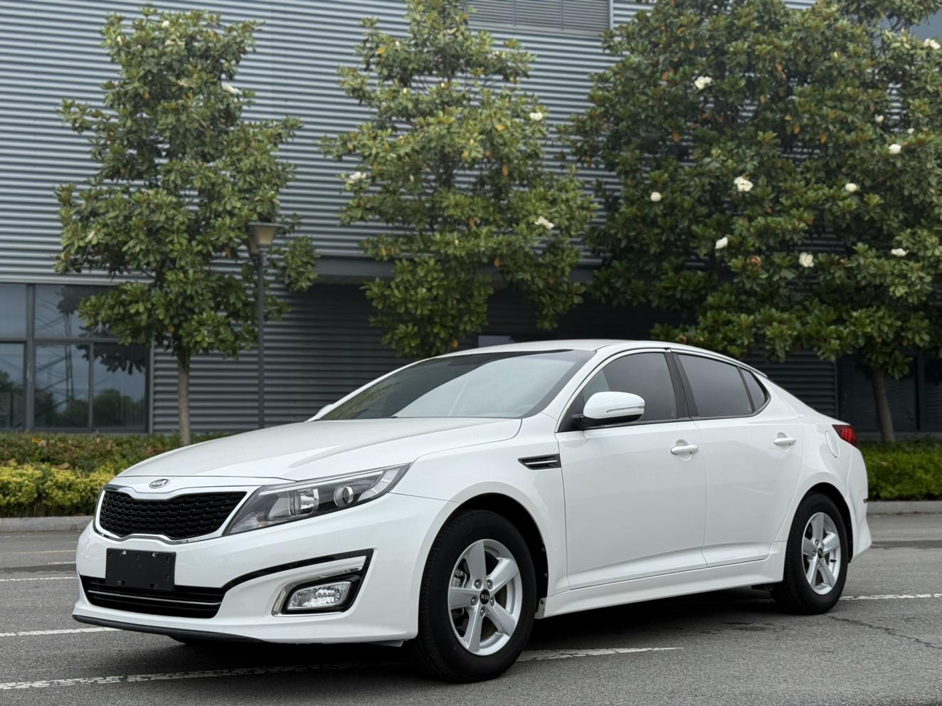 Kia Kia K5