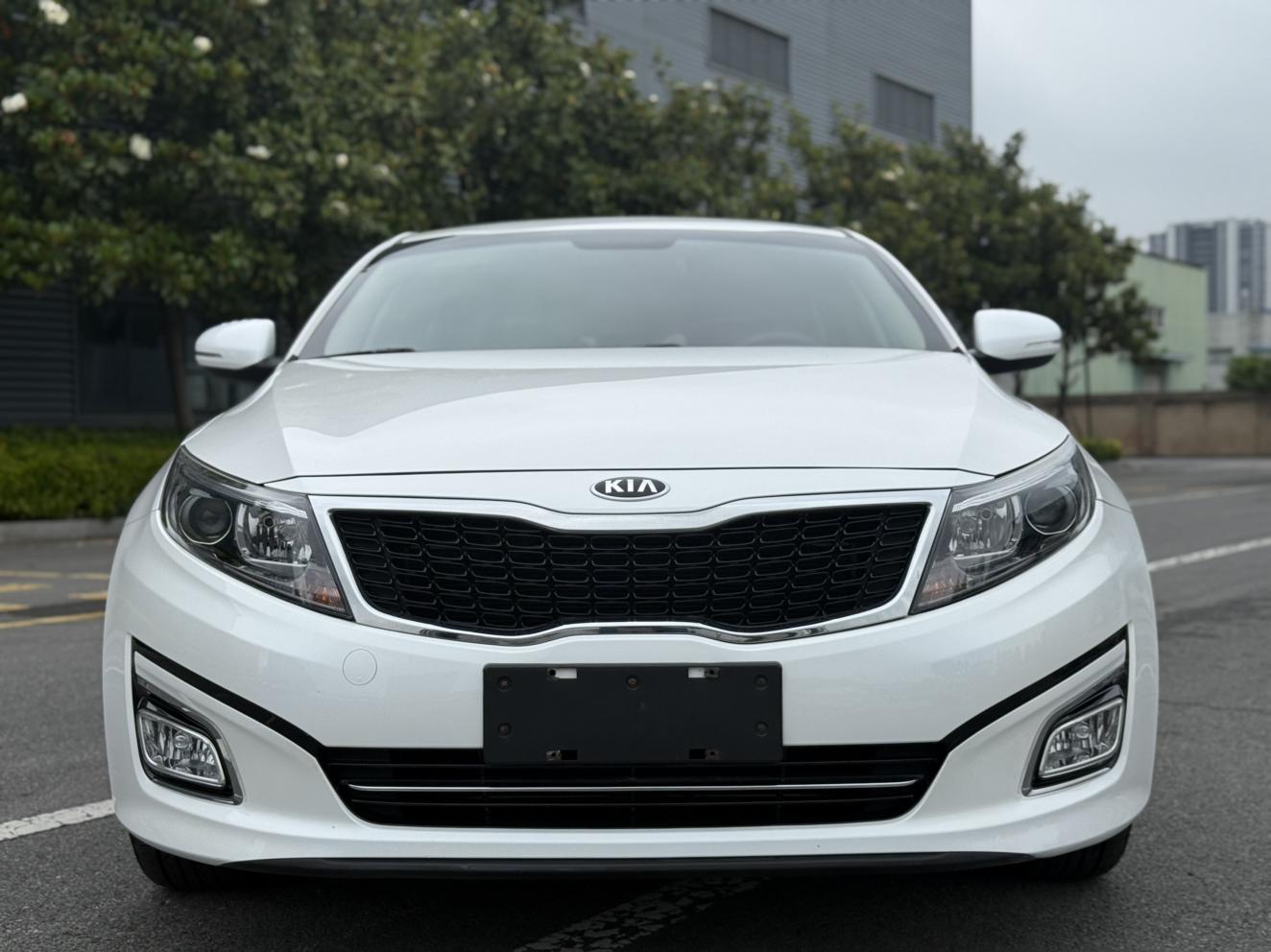 Kia Kia K5