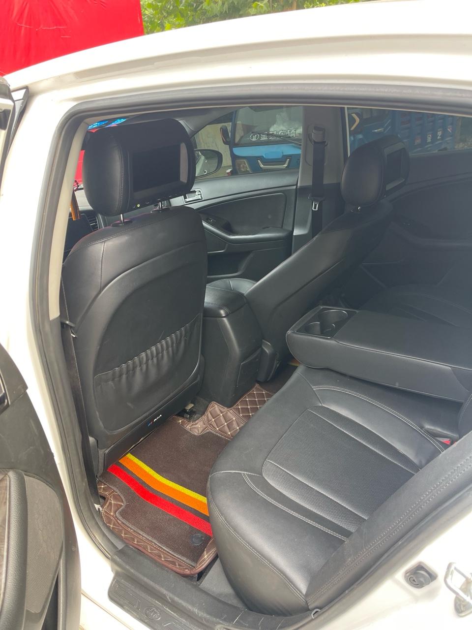 Kia Kia K5