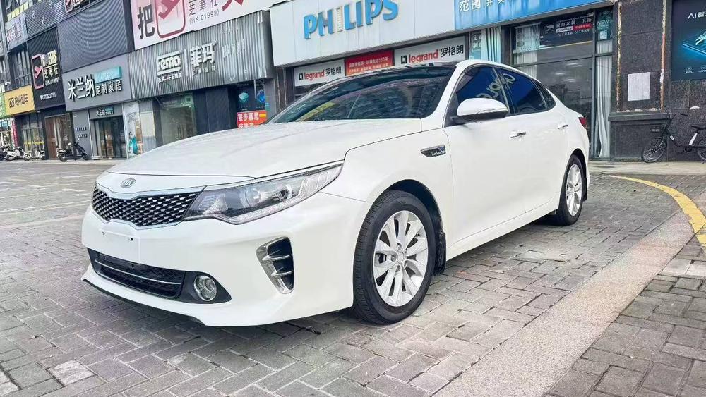 Kia Kia K5
