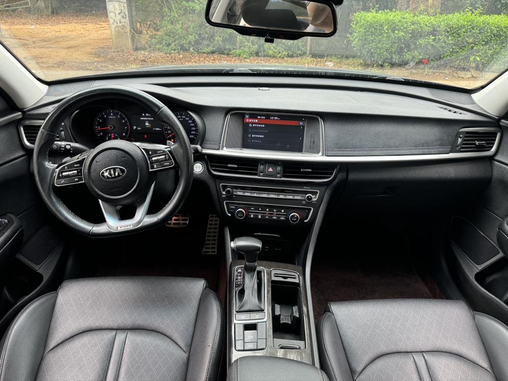 Kia Kia K5