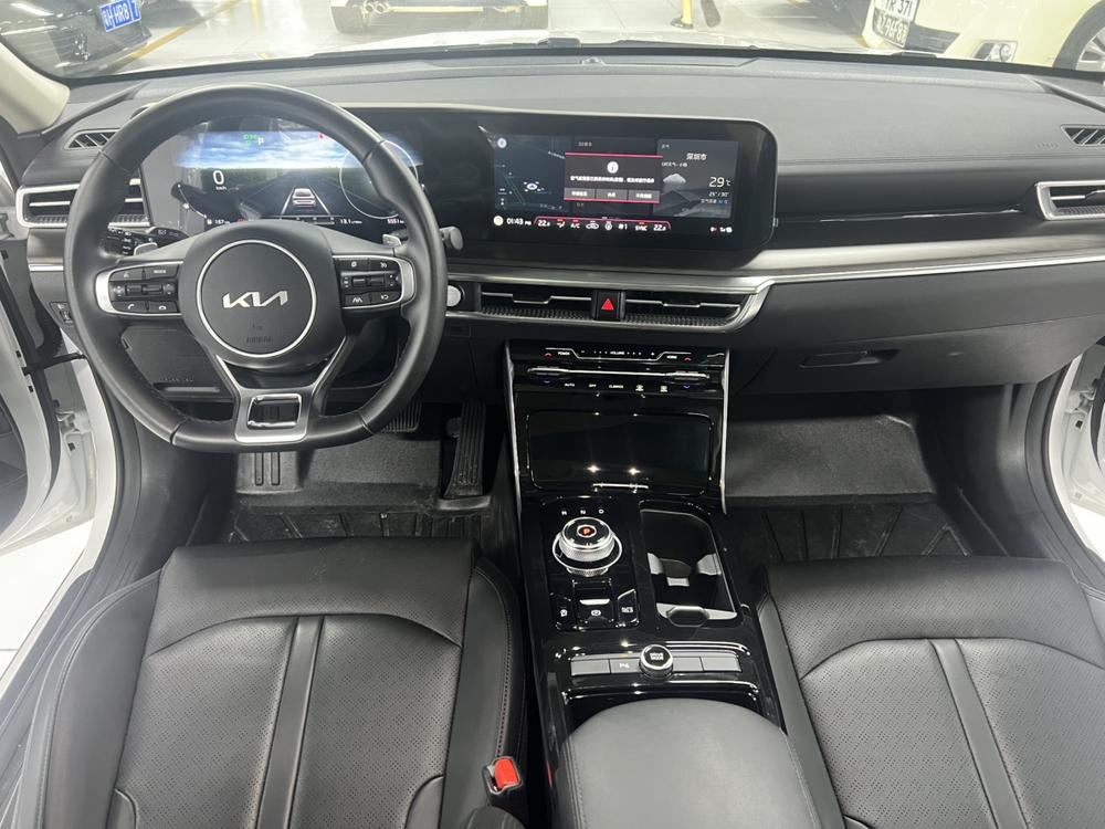 Kia Kia K5