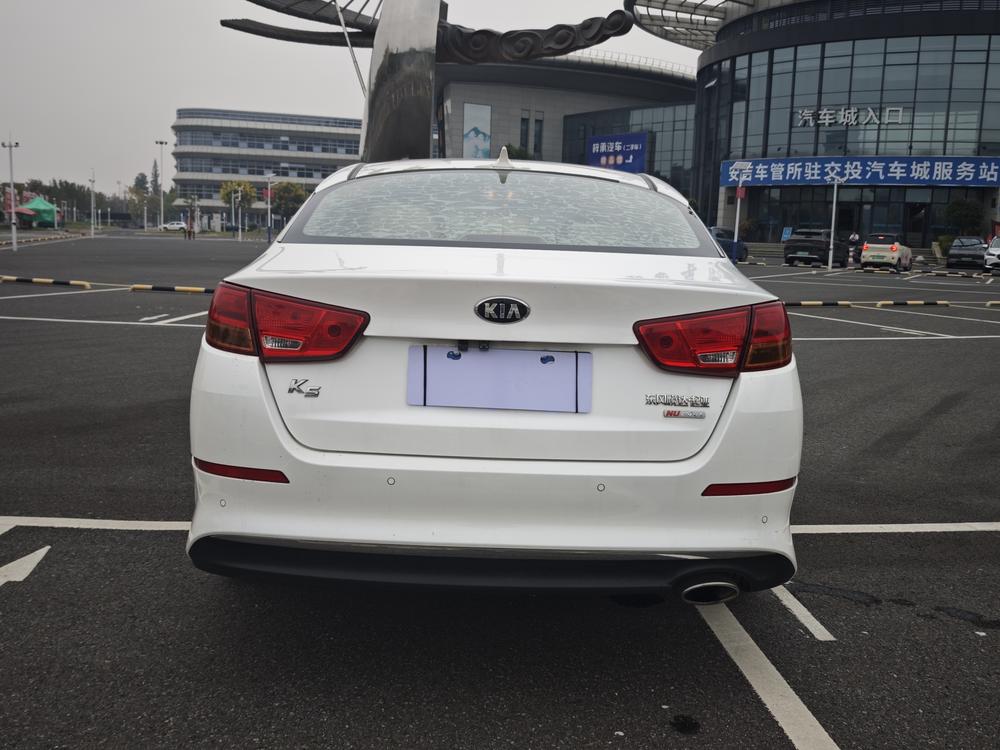 Kia Kia K5