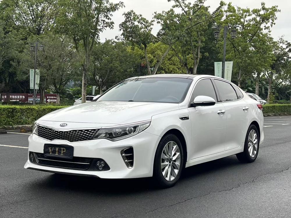 Kia Kia K5