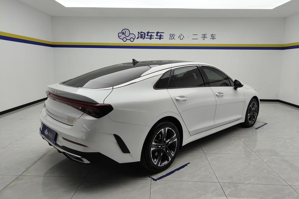 Kia Kia K5
