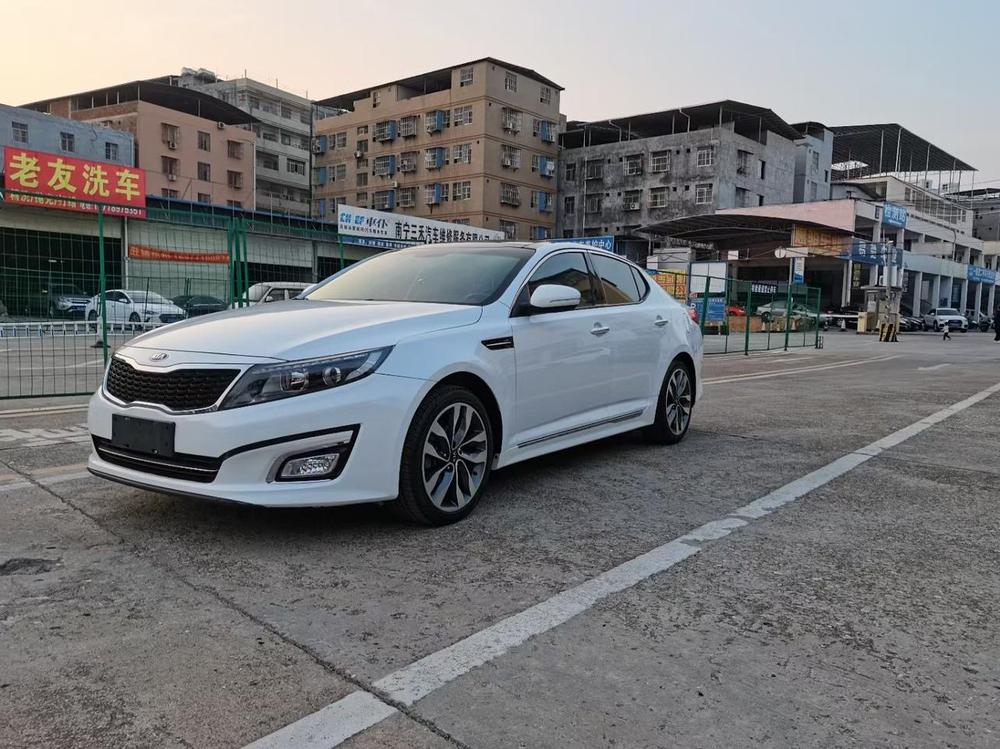 Kia Kia K5