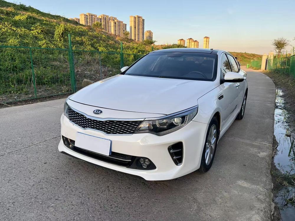 Kia Kia K5