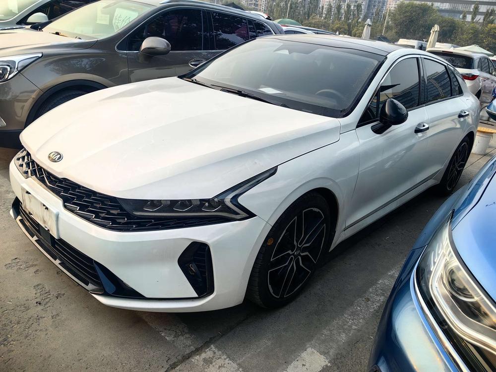 Kia Kia K5