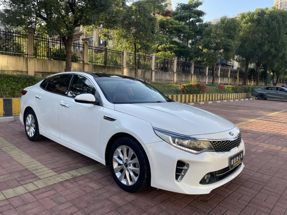 Kia Kia K5