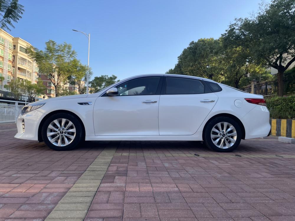 Kia Kia K5