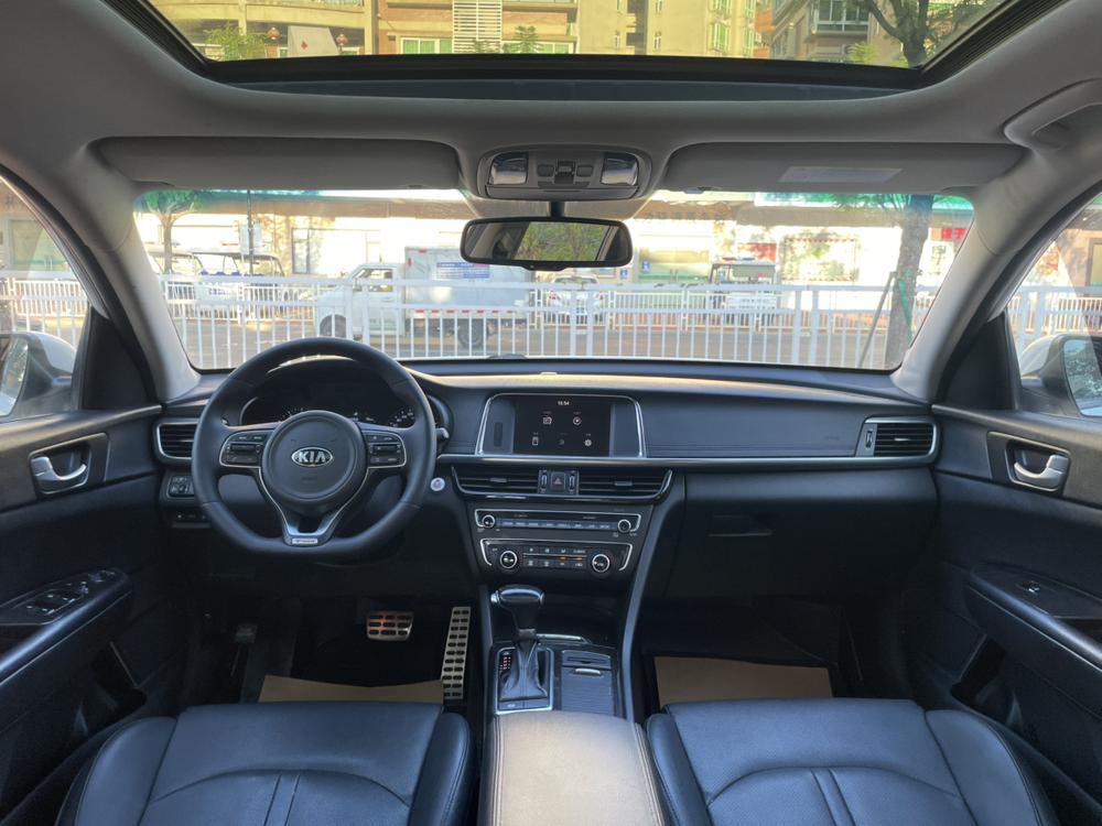 Kia Kia K5
