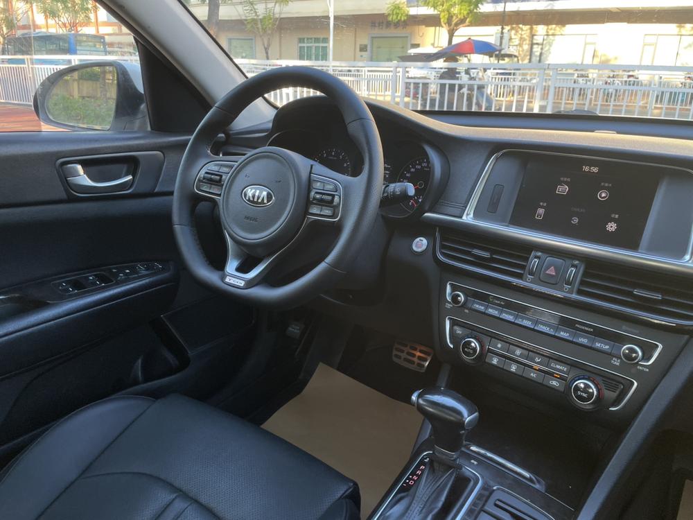 Kia Kia K5