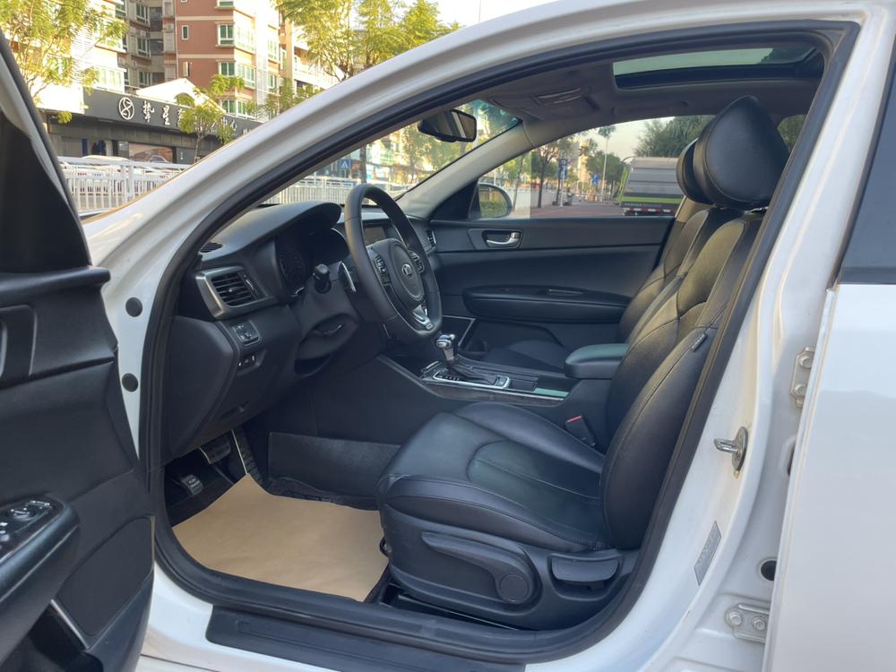 Kia Kia K5