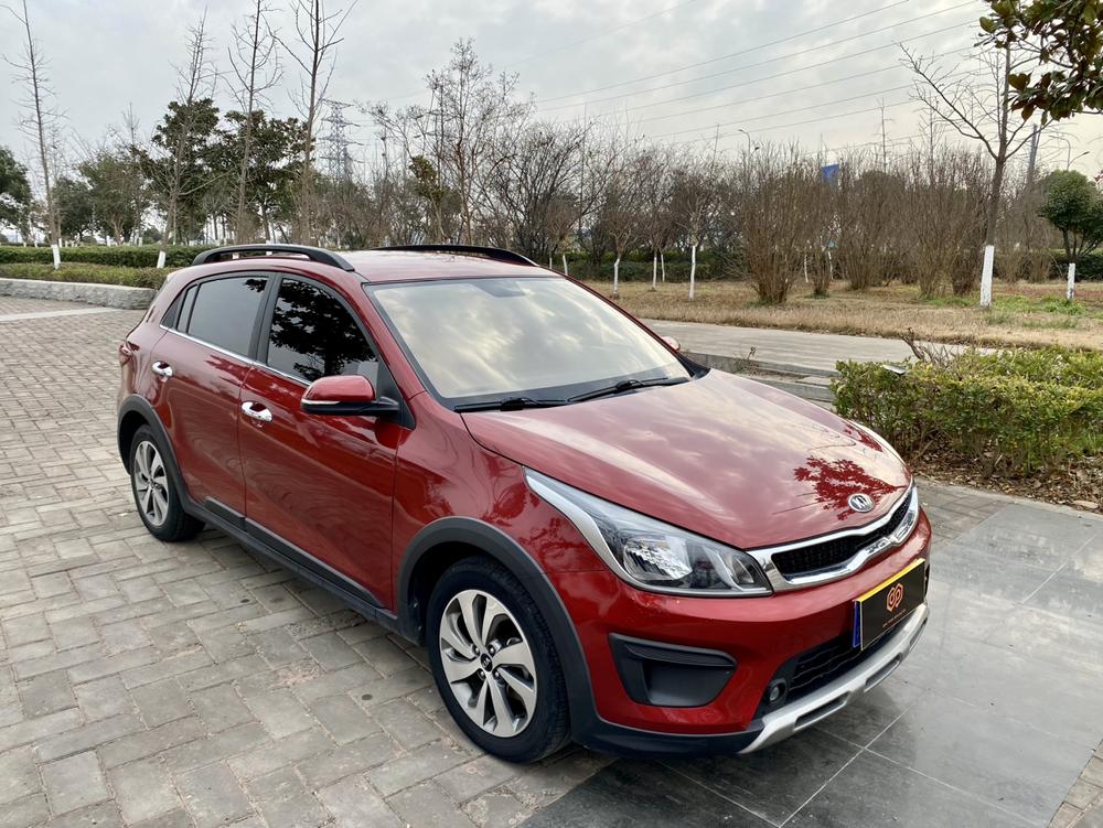 Kia KX CROSS