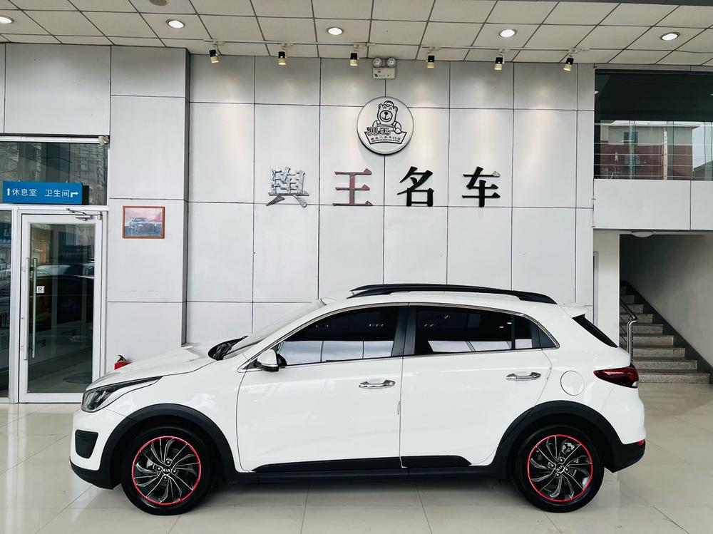 Kia KX CROSS