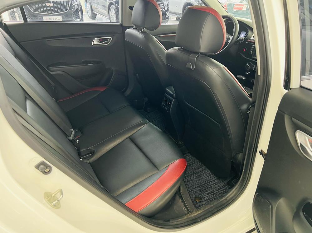 Kia KX CROSS