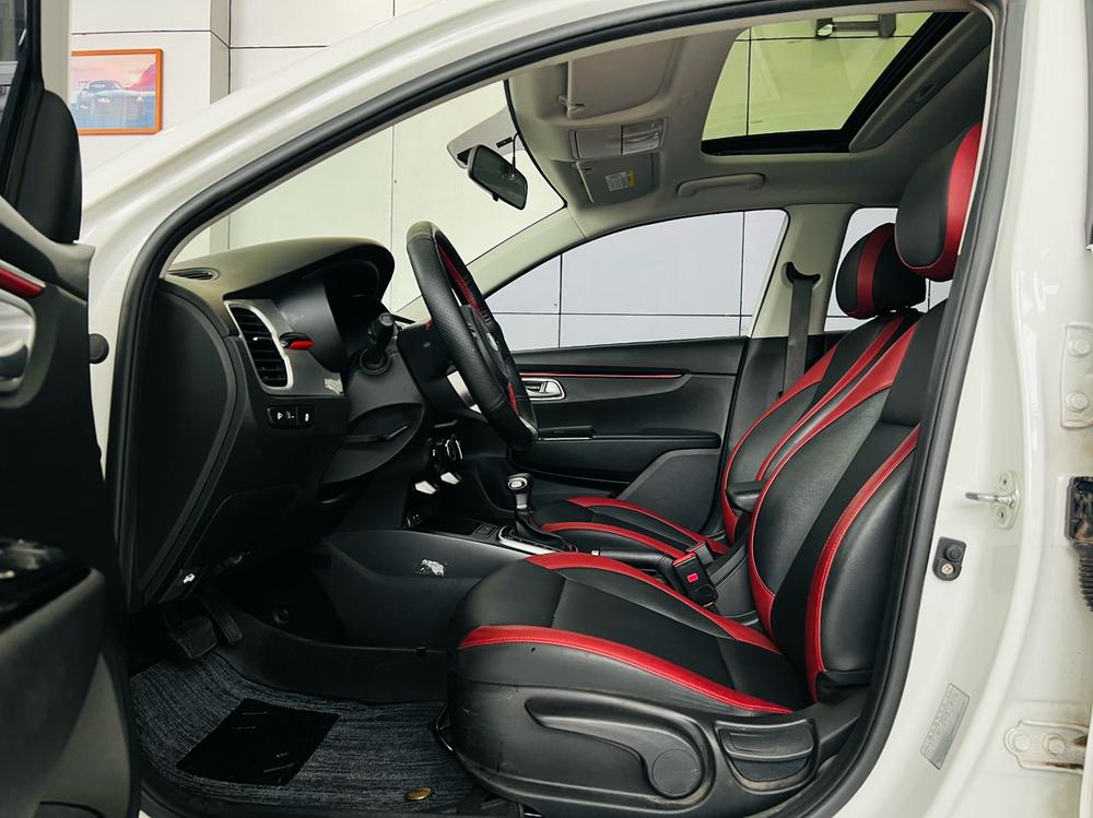 Kia KX CROSS