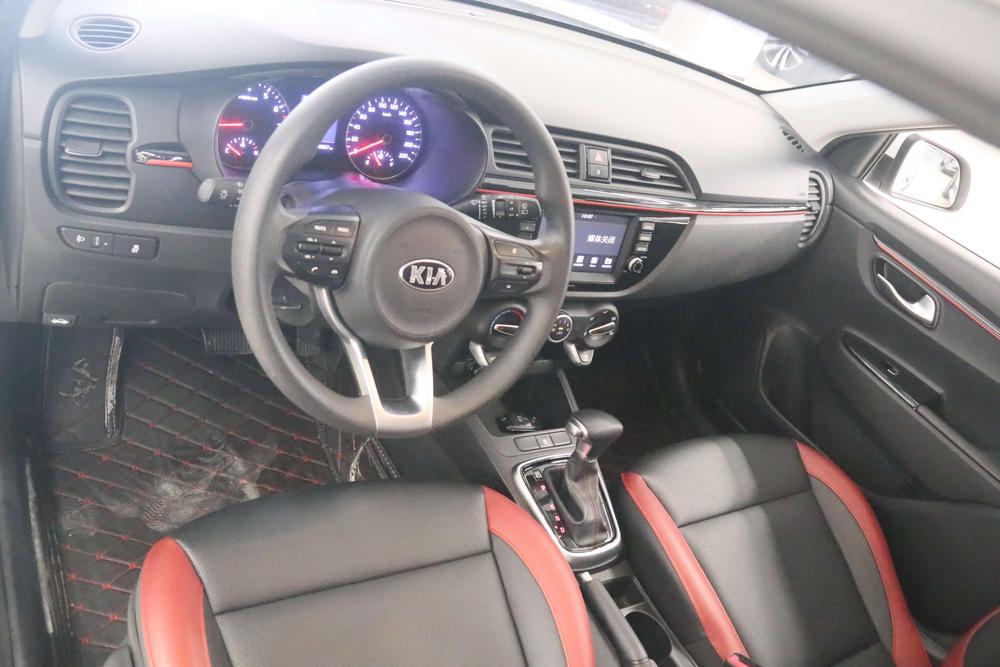 Kia KX CROSS