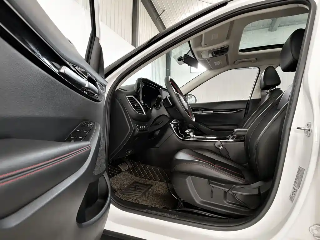 Kia KX3