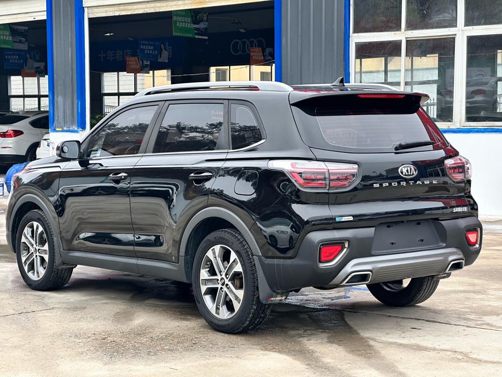 Kia Sportage R