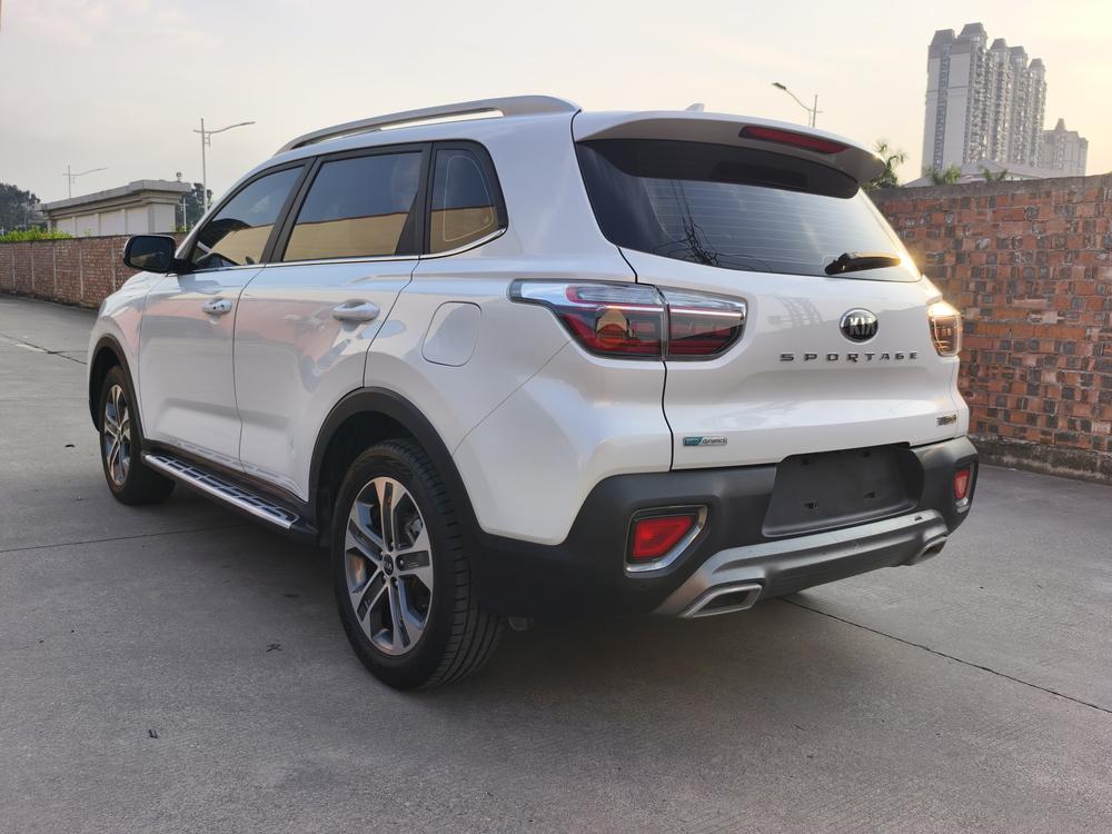Kia Sportage R