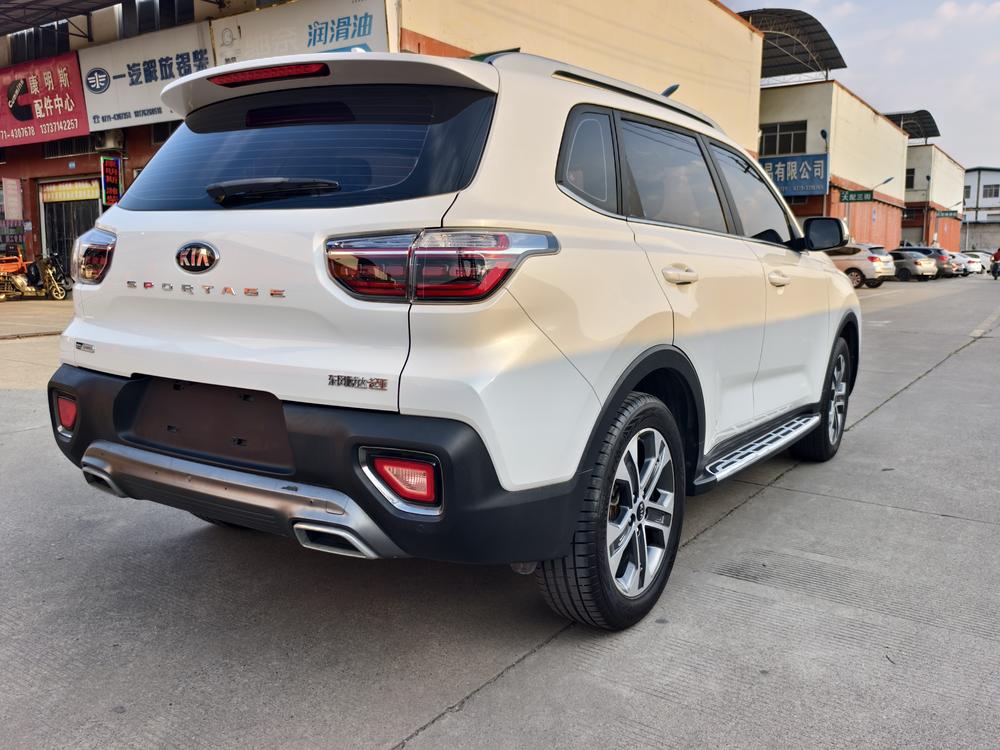 Kia Sportage R